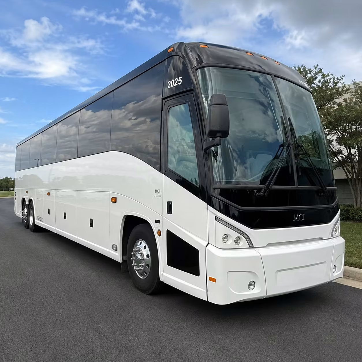 employee shuttle services for north charleston s booming business corridor