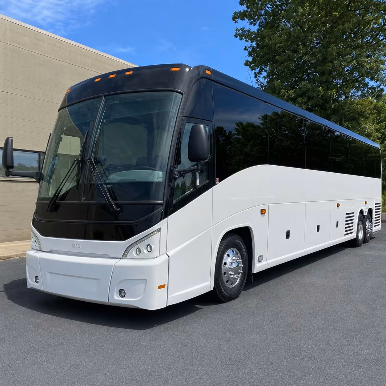 find the right long distance bus for your north charleston group instantly