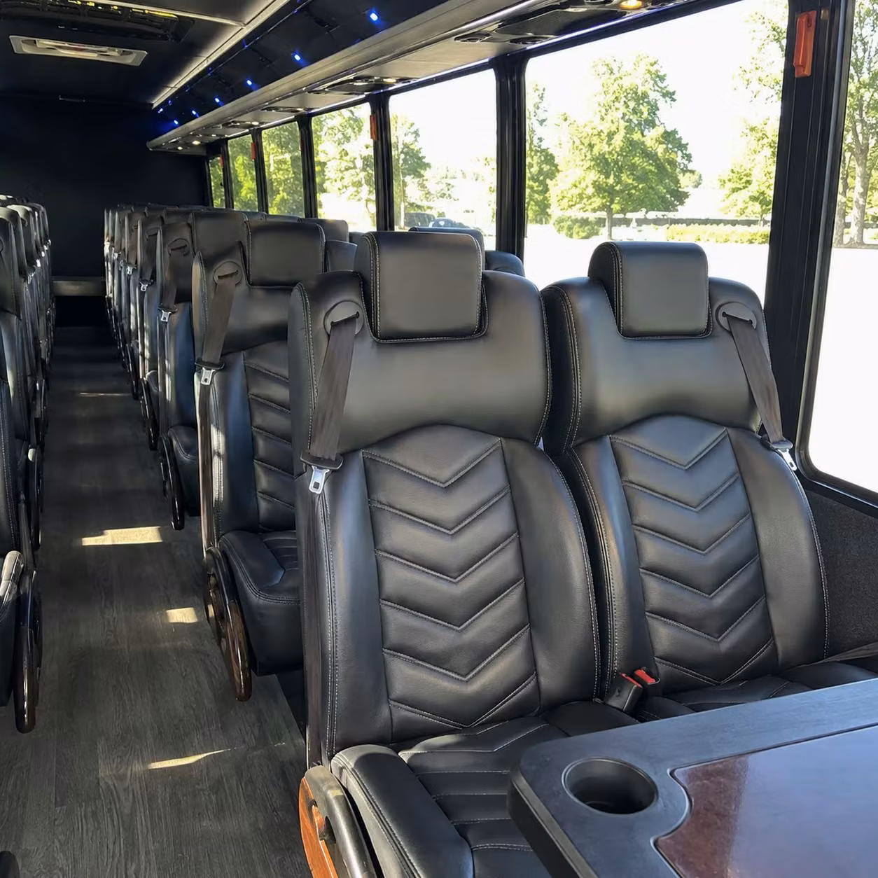 north charleston 30 passenger minibus rental