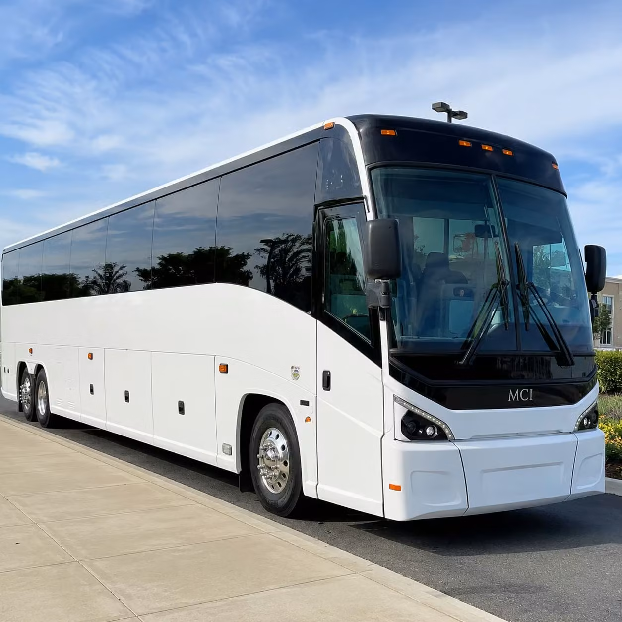 north charleston charter bus rental exterior
