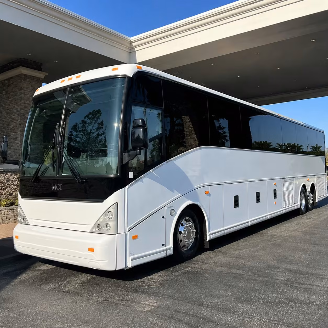 shuttle groups to and from charleston international airport without the stress
