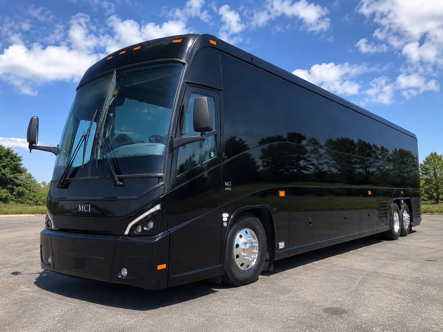 these are the bus types north charleston schools rely on for field trip transportation